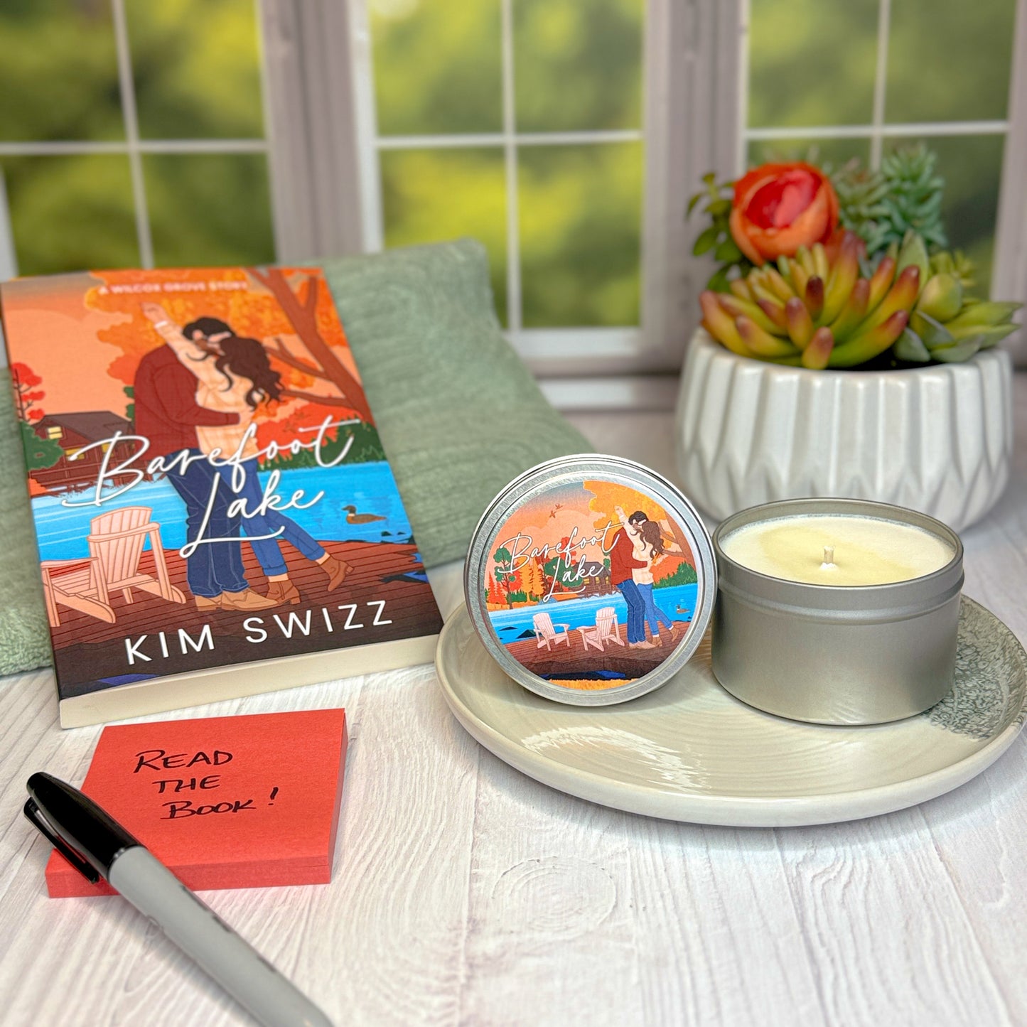 Barefoot Lake Large Tin Candle